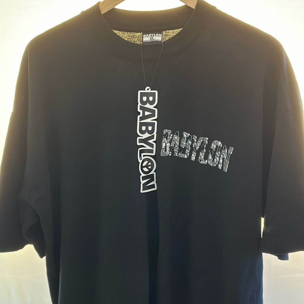 BABYLON Tee SIZE: XL